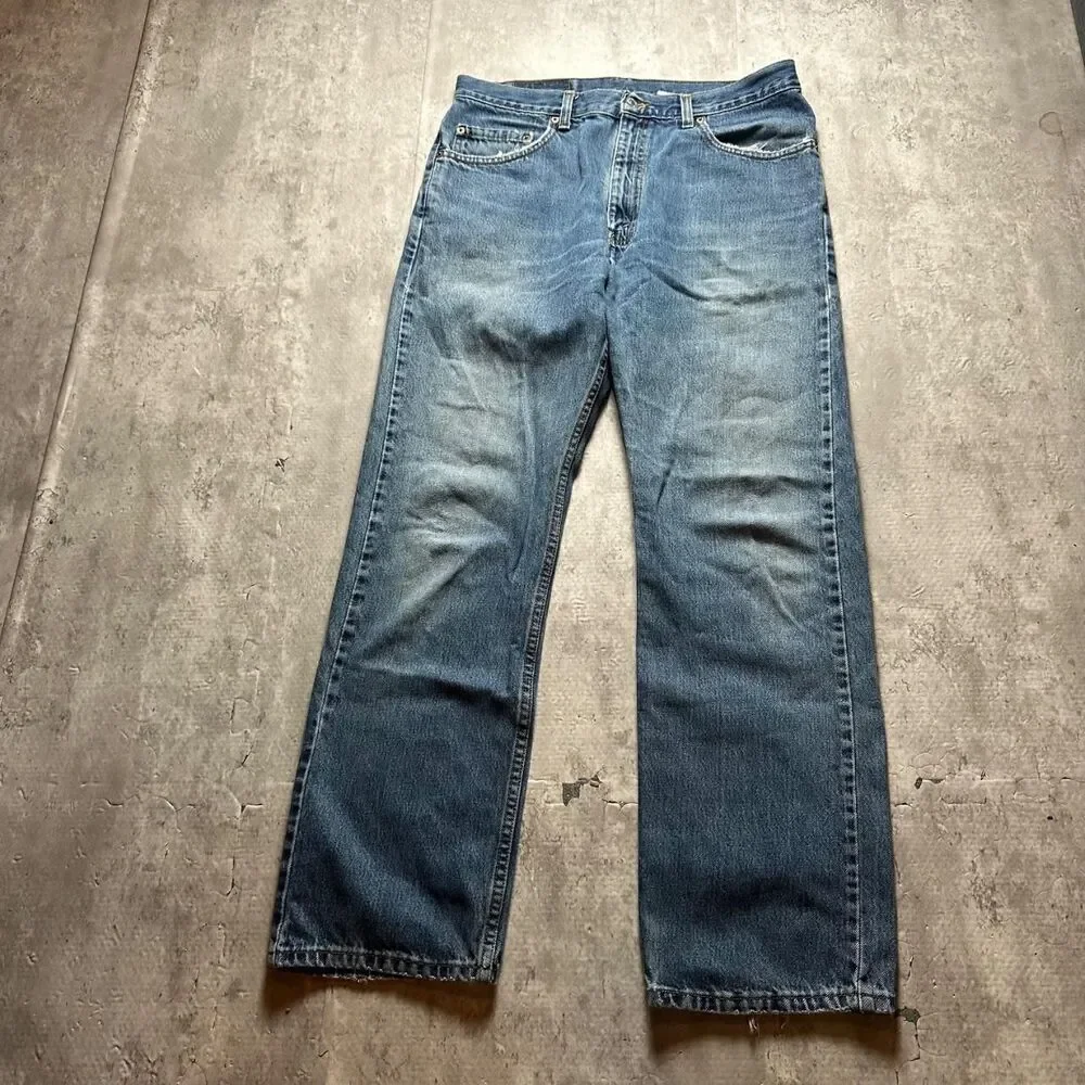 Levi-s Men's Blue and Navy Jeans
